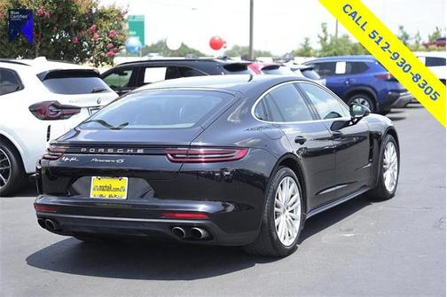 2017 Porsche Panamera 4S