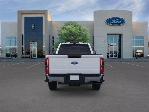 2025 Ford F-250 XLT