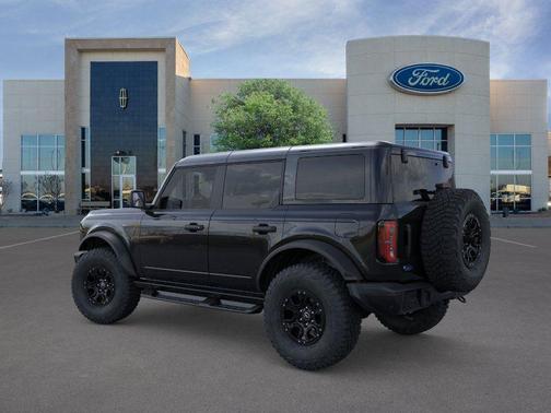 Shadow Black 2026 Ford Bronco Badlands