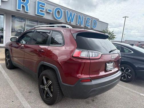 Velvet Red Pearlcoat 2020 Jeep Cherokee Latitude