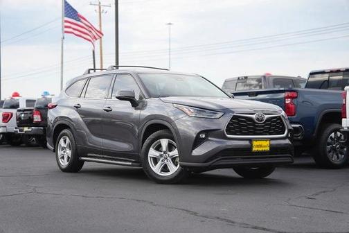 2021 Toyota Highlander LE