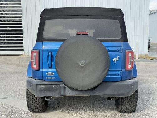 Velocity Blue Metallic 2023 Ford Bronco Outer Banks