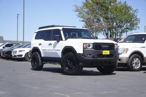 Ice 2025 Toyota Land Cruiser Base