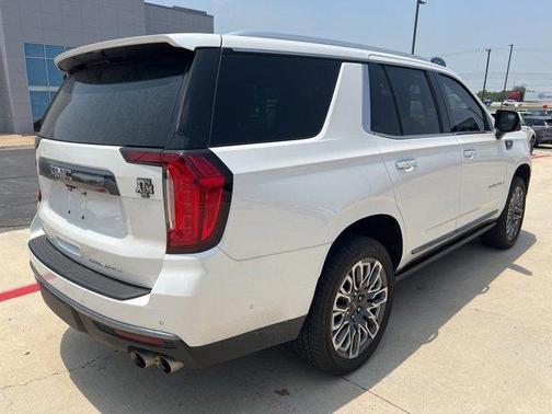 2024 GMC Yukon Denali Ultimate
