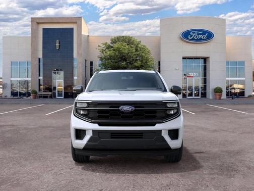 Star White 2027 Ford Expedition ACTIVE