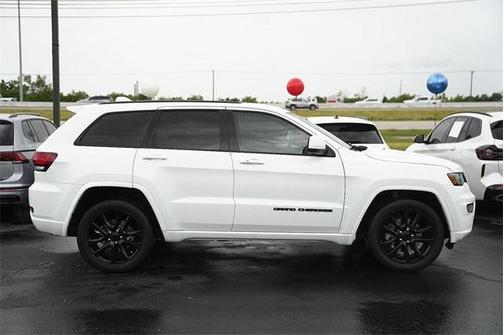 2021 Jeep Grand Cherokee Laredo X