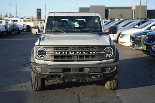 2022 Ford Bronco Base