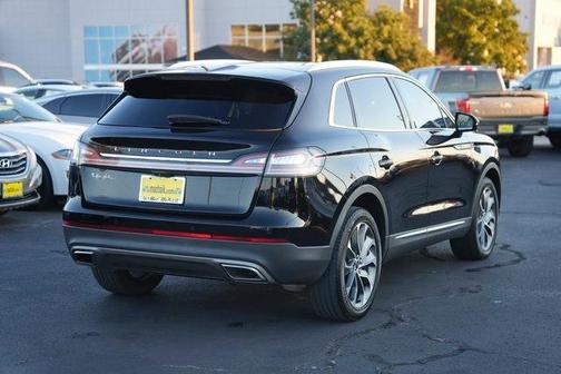 2022 Lincoln Nautilus Reserve