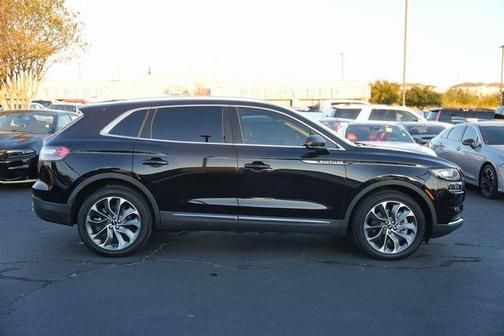 2022 Lincoln Nautilus Reserve