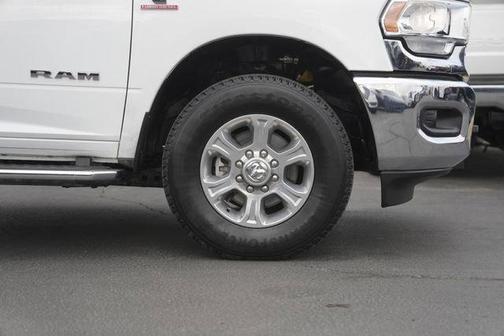 Bright White Clearcoat 2024 RAM 2500 Big Horn