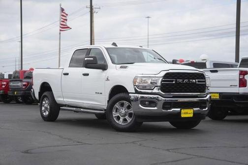 Bright White Clearcoat 2024 RAM 2500 Big Horn