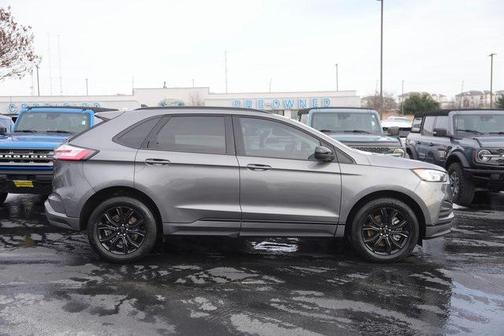 2023 Ford Edge SE