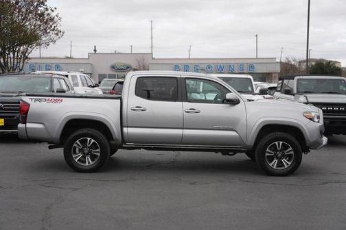 2018 Toyota Tacoma TRD Sport