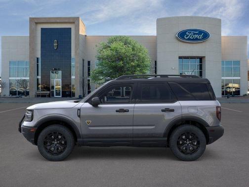 Carbonized Gray Metallic 2025 Ford Bronco Sport Badlands
