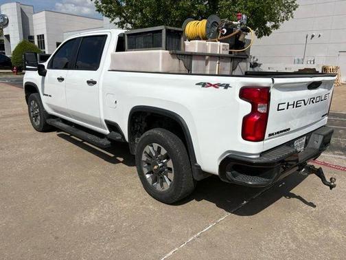 Summit White 2021 Chevrolet Silverado 2500 Custom