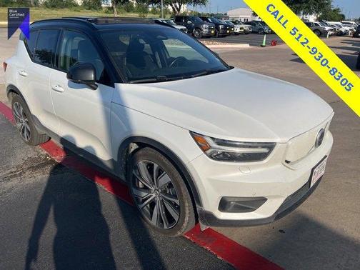 2021 Volvo XC40 Recharge Pure Electric P8