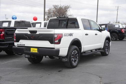 2024 Nissan Titan PRO-4X