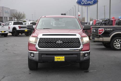 2018 Toyota Tundra SR5