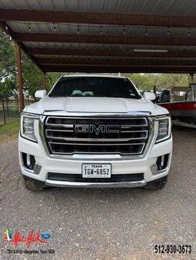 2023 GMC Yukon XL SLT