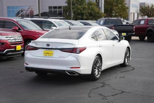 2024 Lexus ES 350 Ultra Luxury