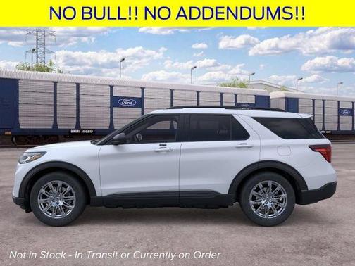 Space White Metallic 2026 Ford Explorer Active