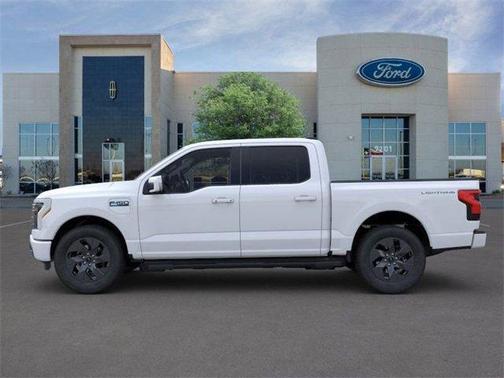 2025 Ford F-150 Lightning LARIAT