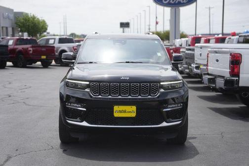 2023 Jeep Grand Cherokee Summit