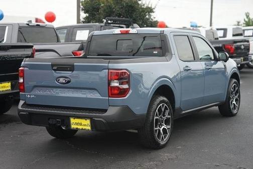 Azure Gray Metallic 2025 Ford Maverick Lariat