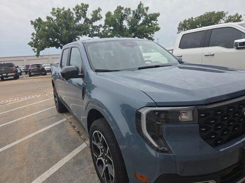 Azure Gray Metallic 2025 Ford Maverick Lariat