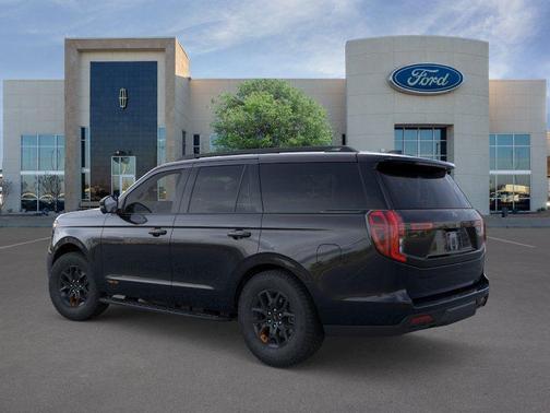 Agate Black Metallic 2026 Ford Expedition Tremor