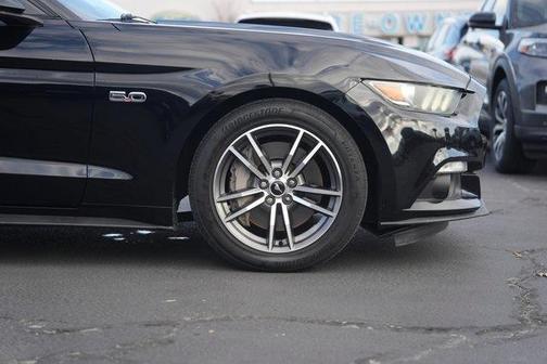 2017 Ford Mustang GT Premium