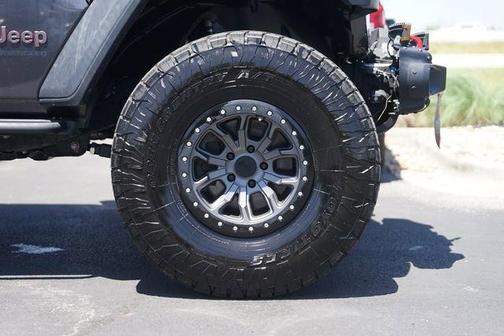 Granite Crystal Clearcoat Metallic 2018 Jeep Wrangler Rubicon
