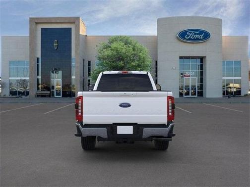 2025 Ford F-350 Lariat Super Duty