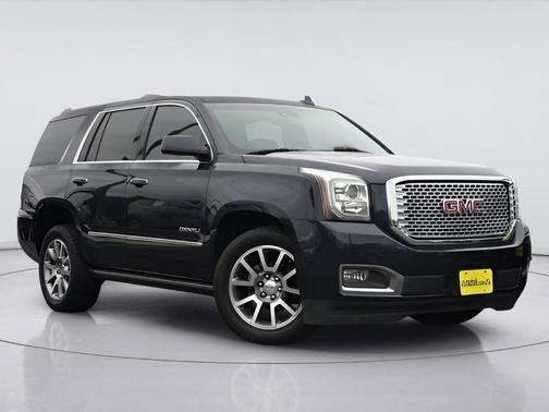 Dark Sapphire Blue Metallic 2017 GMC Yukon Denali