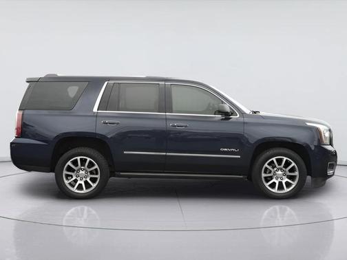 Dark Sapphire Blue Metallic 2017 GMC Yukon Denali