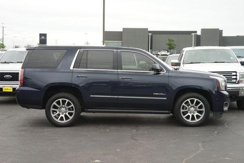 Dark Sapphire Blue Metallic 2017 GMC Yukon Denali