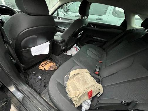Gravity Gray 2022 Kia K5 LXS