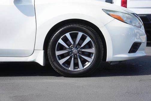 2017 Nissan Altima 2.5 SV