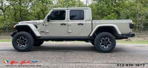 Limited Edition Gobi Clearcoat 2022 Jeep Gladiator Rubicon