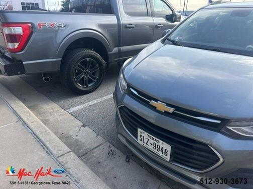 Satin Steel Metallic 2020 Chevrolet Trax LT
