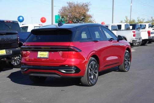 2025 Lincoln Nautilus Reserve
