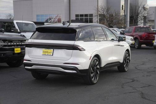 2024 Lincoln Nautilus Reserve