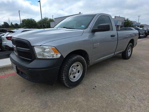 Billet Silver Metallic Clearcoat 2019 RAM 1500 Classic Tradesman