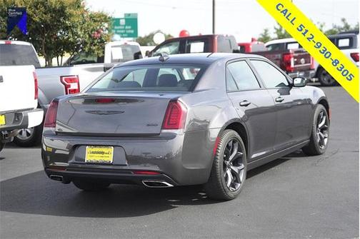 2023 Chrysler 300 Touring