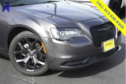 2023 Chrysler 300 Touring