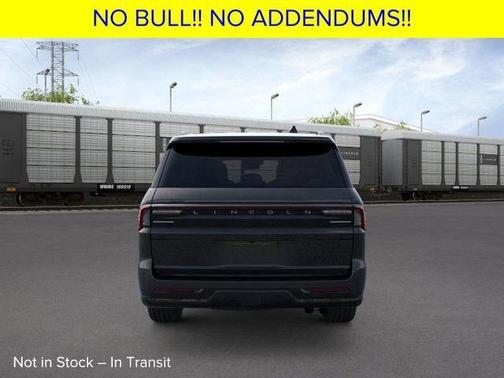 Infinite Black Metallic 2026 Lincoln Navigator L Reserve