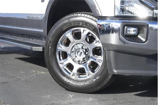 2022 Ford F-350 Lariat Super Duty
