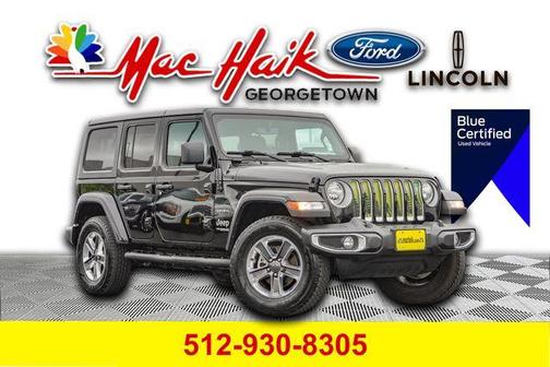 Black Clearcoat 2022 Jeep Wrangler Unlimited Sahara