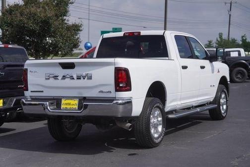 Bright White Clearcoat 2025 RAM 2500 Big Horn