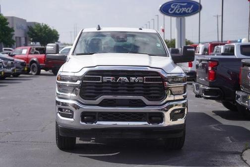 Bright White Clearcoat 2025 RAM 2500 Big Horn